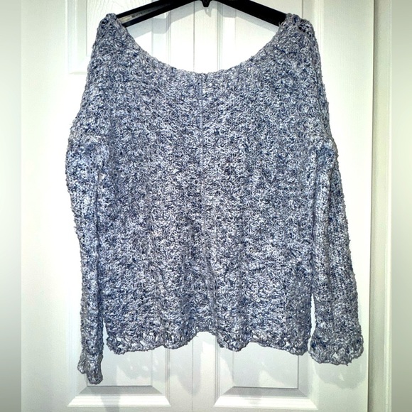 Free People scoop neck Cozy Knit Sweater in Blue w/tan specks. Sz M GUC - Picture 2 of 9